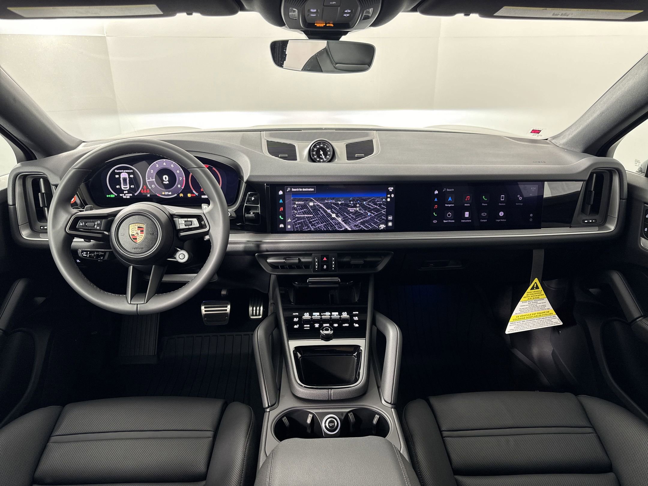 Certified 2025 Porsche Cayenne S image 24