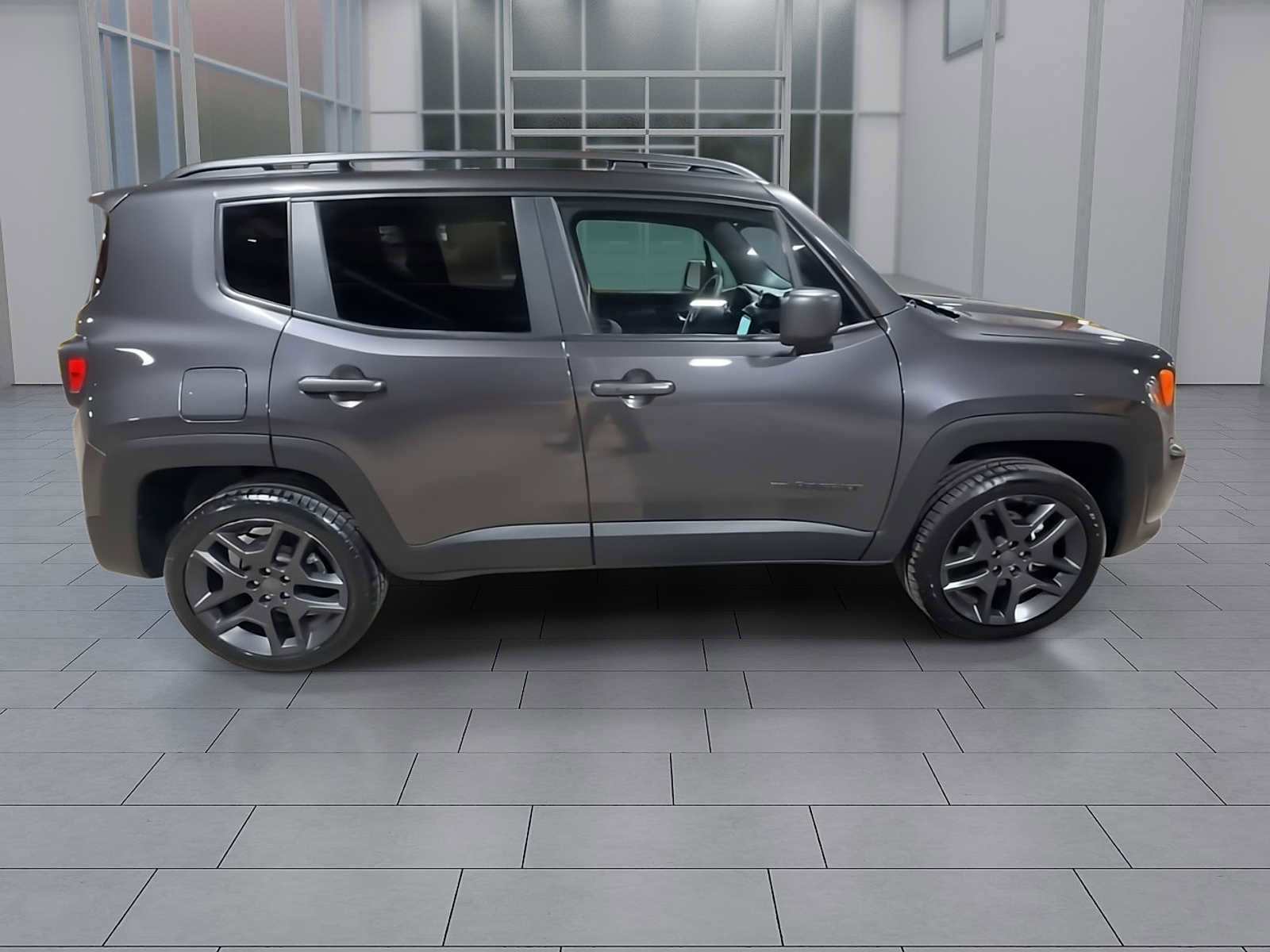 Used 2021 Jeep Renegade Latitude video 2