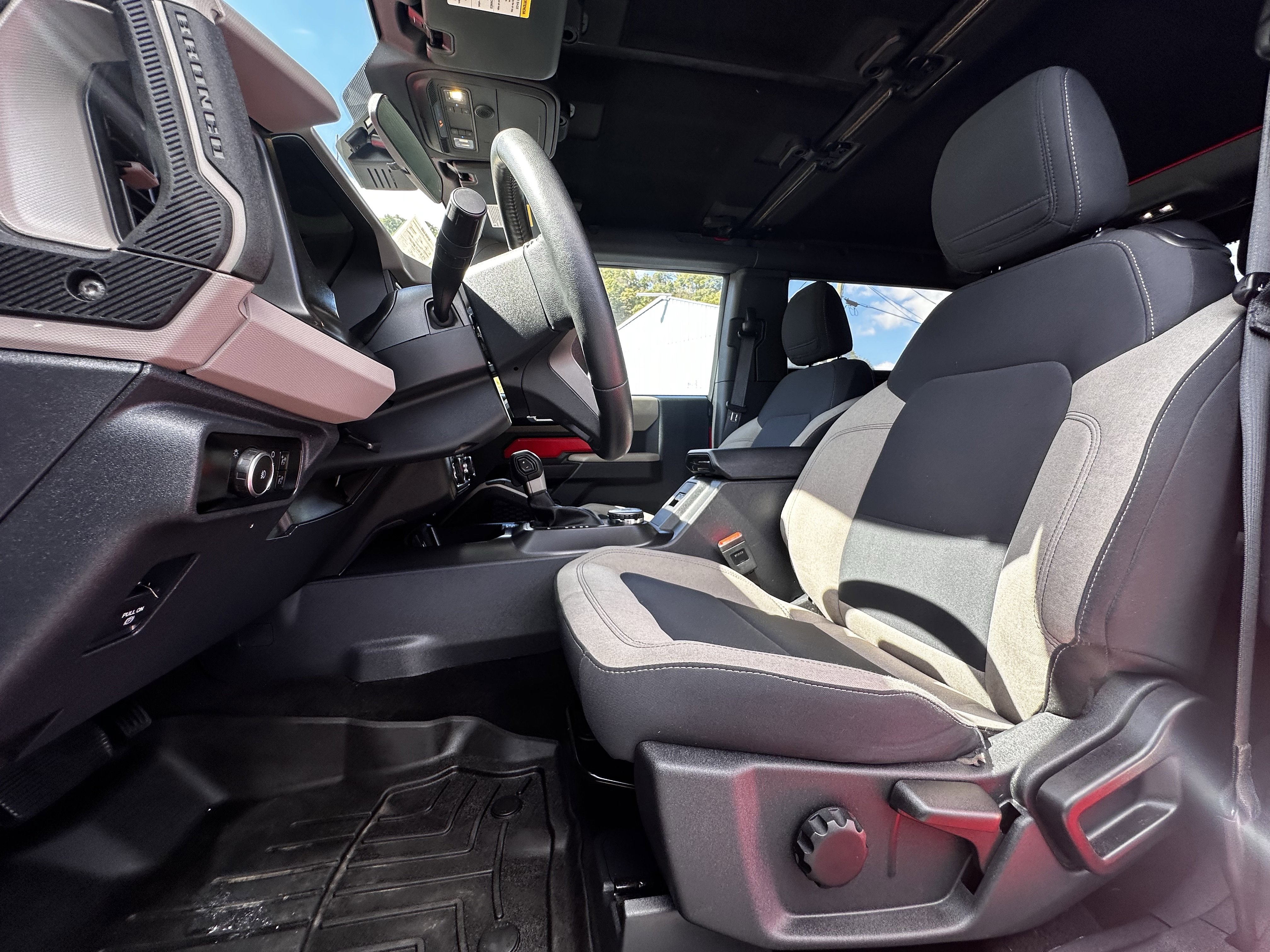 Used 2023 Ford Bronco Big Bend image 6