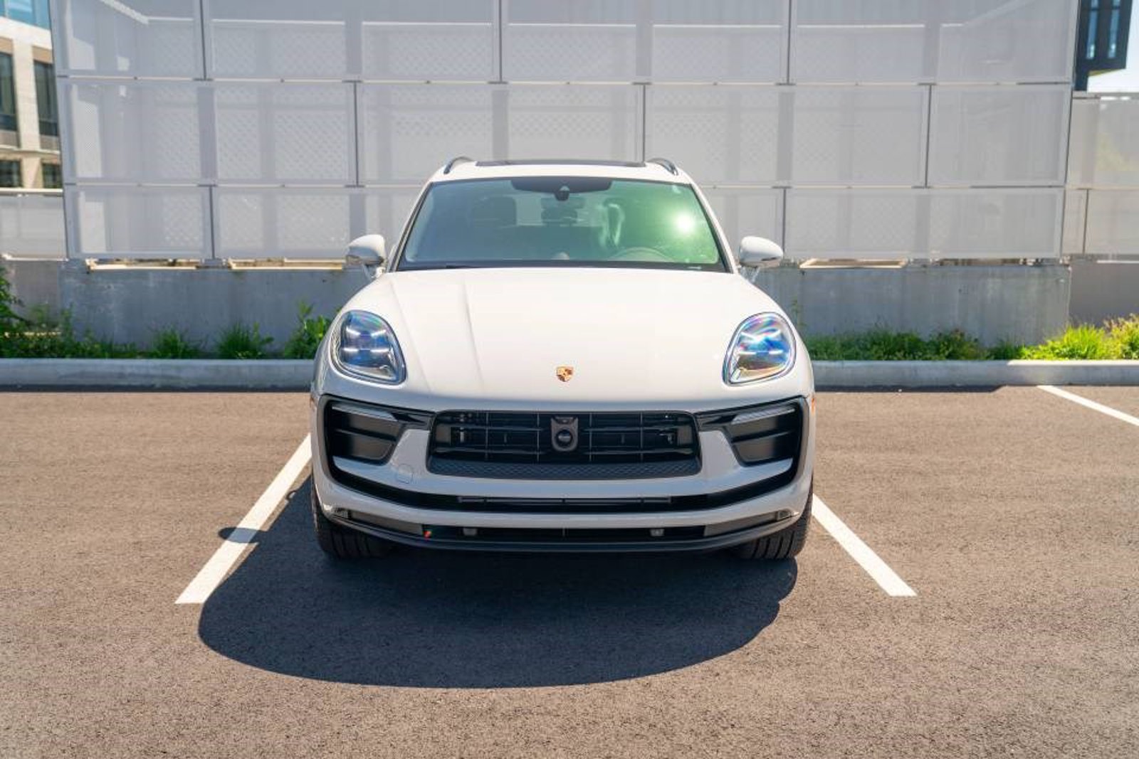 New 2026 Porsche Macan AWD/4WD image 6