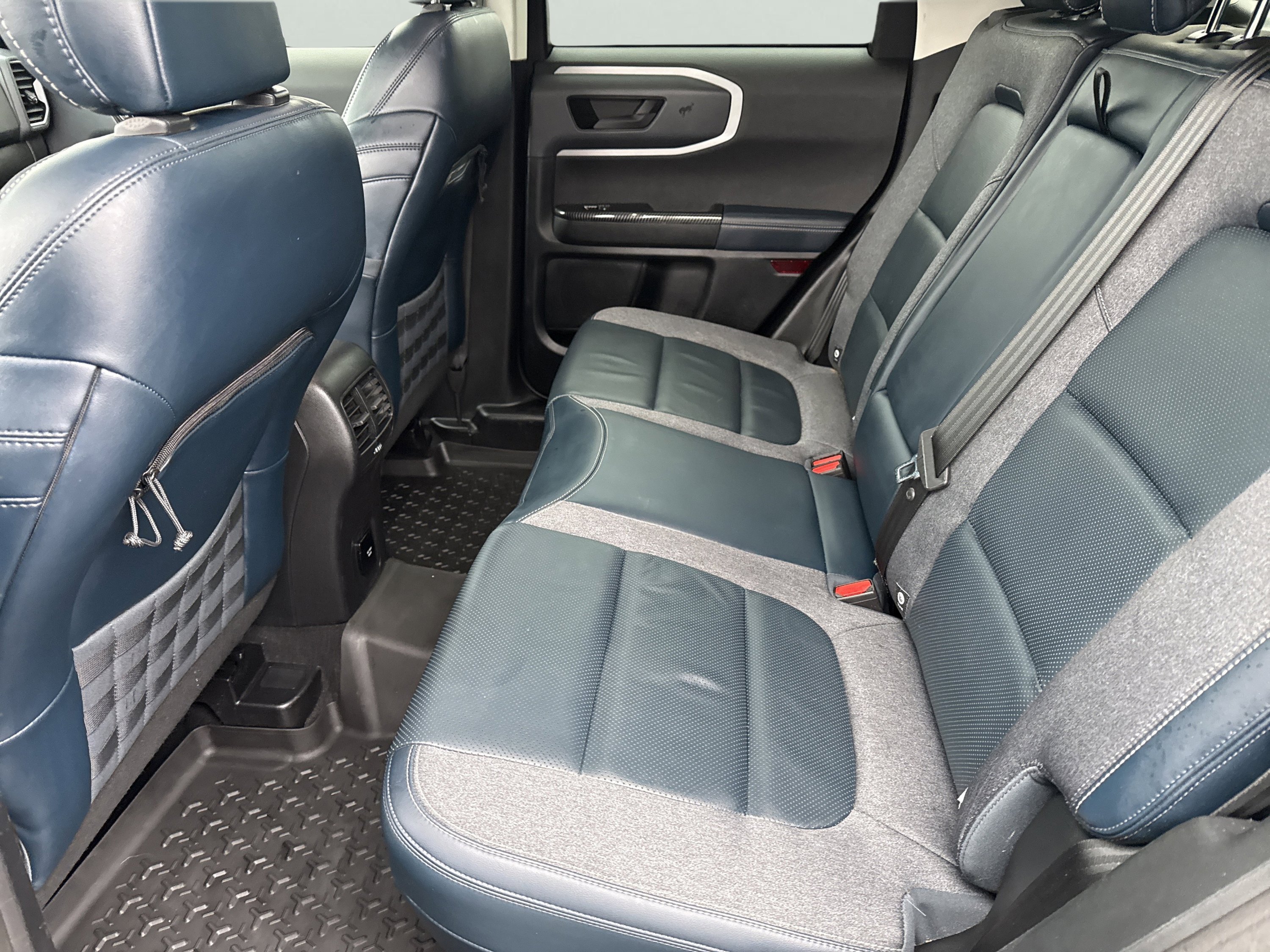 Used 2021 Ford Bronco Sport Outer Banks AWD/4WD image 12