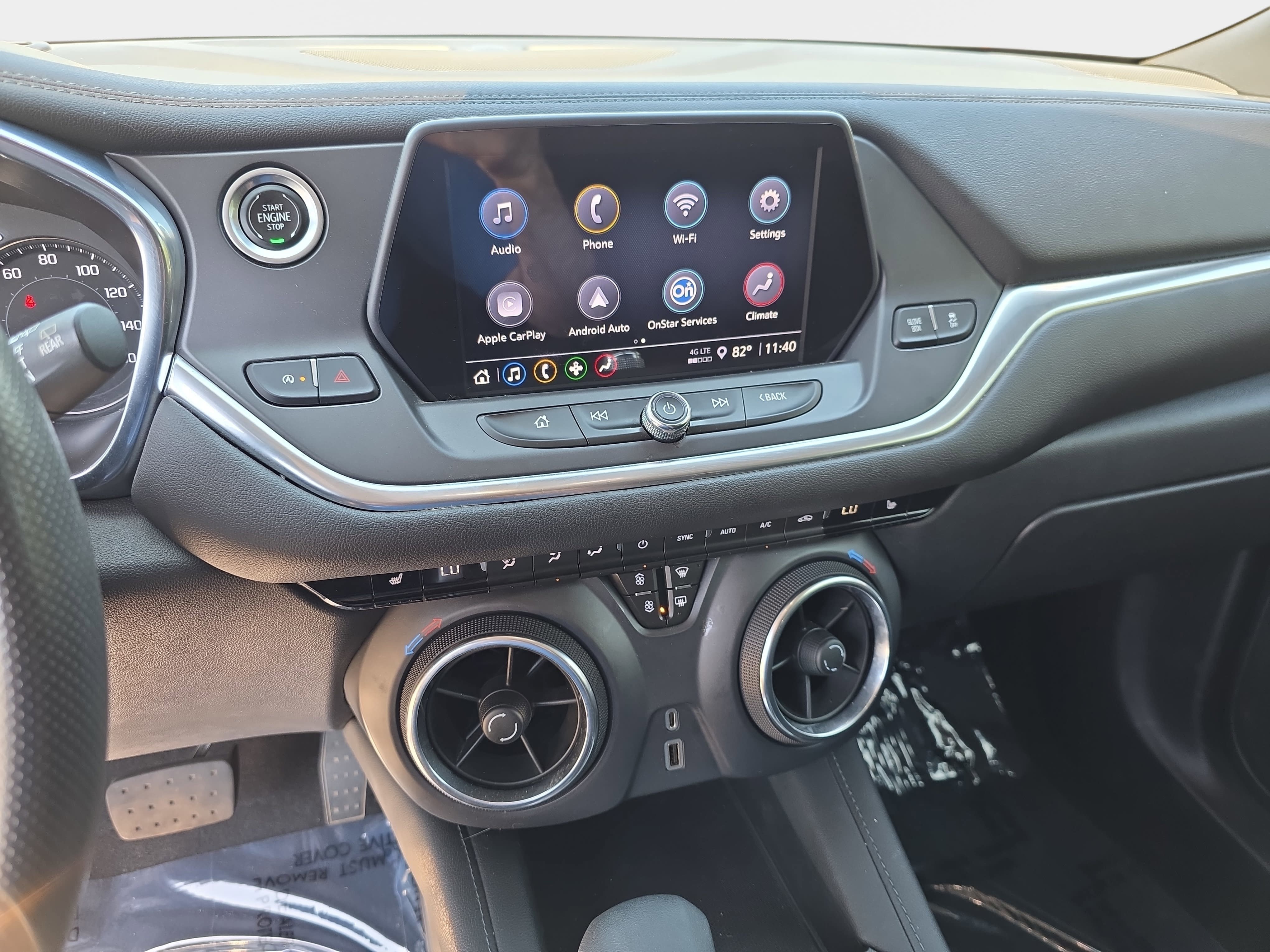 Used 2021 Chevrolet Blazer LT FWD image 18