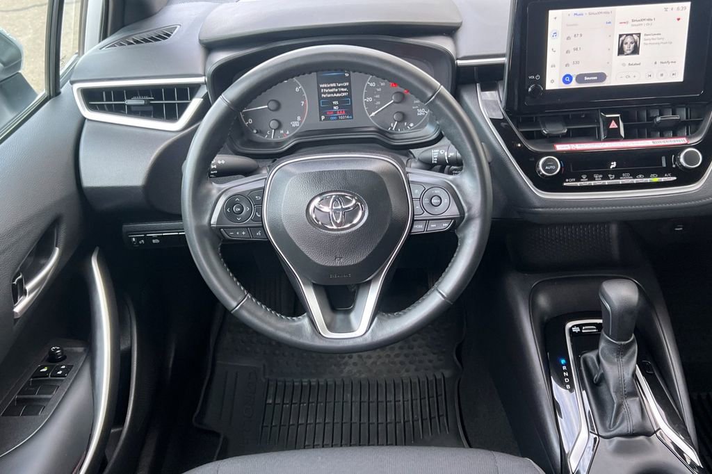 Certified 2025 Toyota Corolla SE image 16