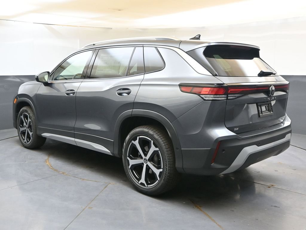 New 2026 Volkswagen Tiguan SE AWD/4WD image 3