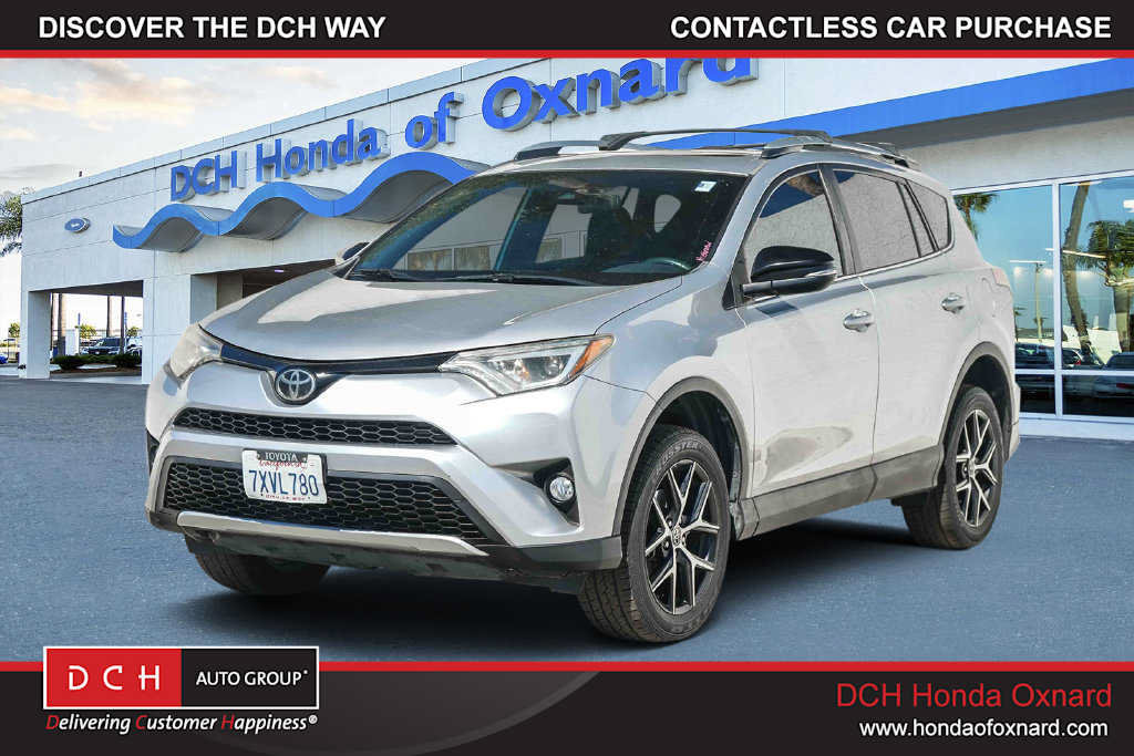 Used 2017 Toyota RAV4 SE FWD image 1
