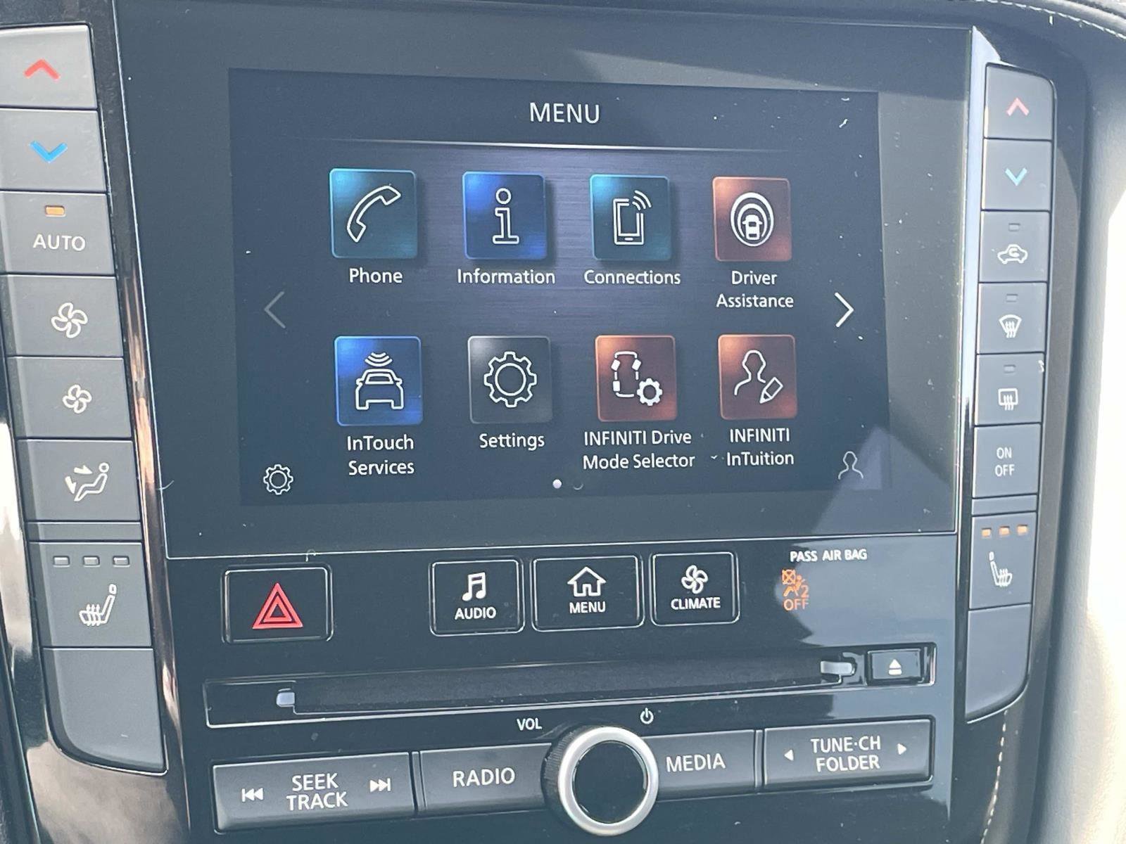 Certified 2025 INFINITI QX50 Luxe AWD/4WD image 18