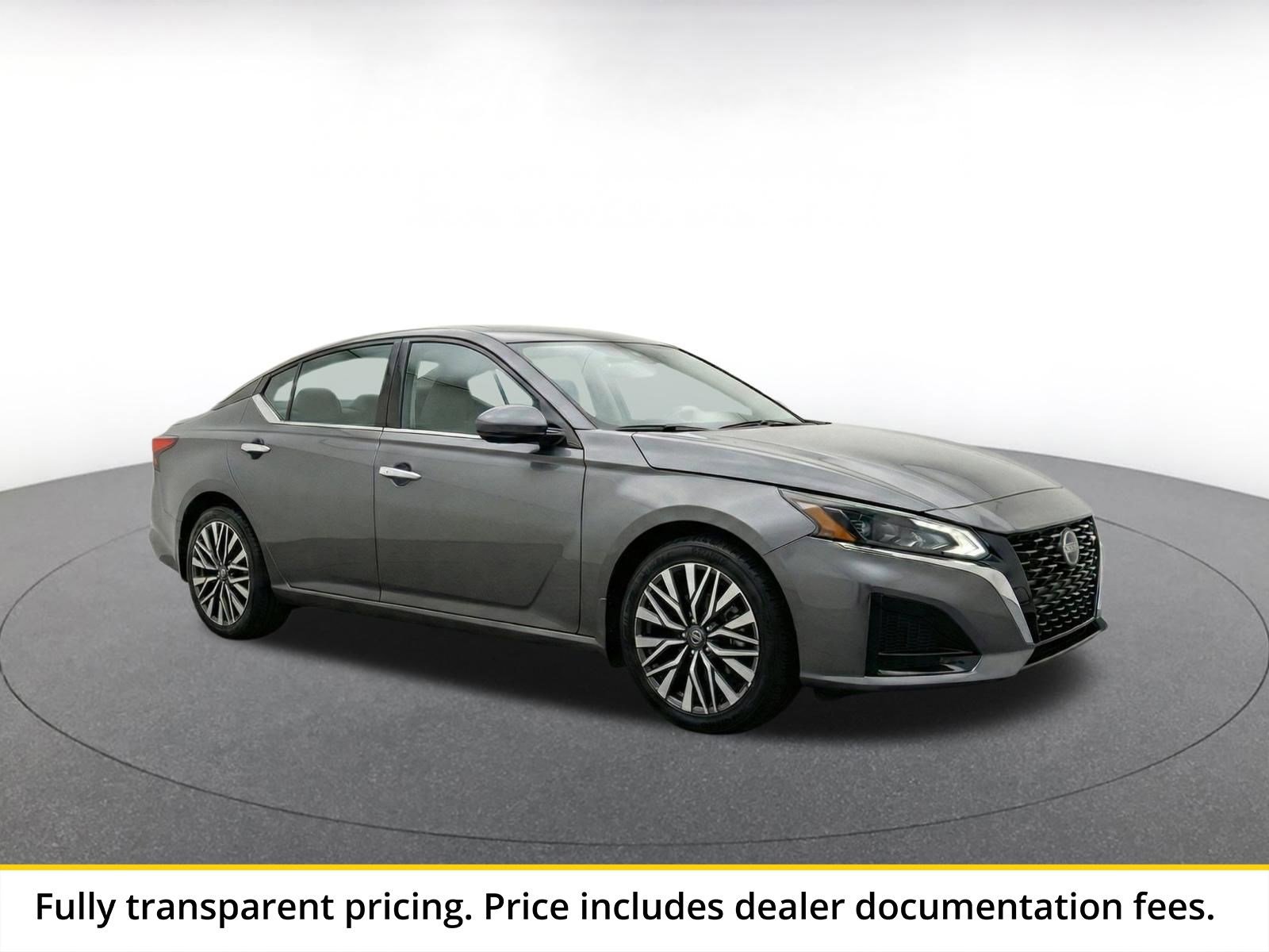 Used 2025 Nissan Altima 2.5 SV