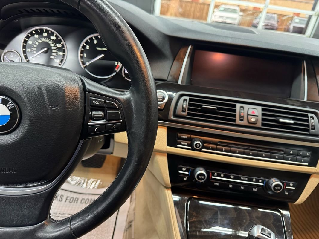 Used 2015 BMW 535i xDrive Sedan AWD/4WD image 26