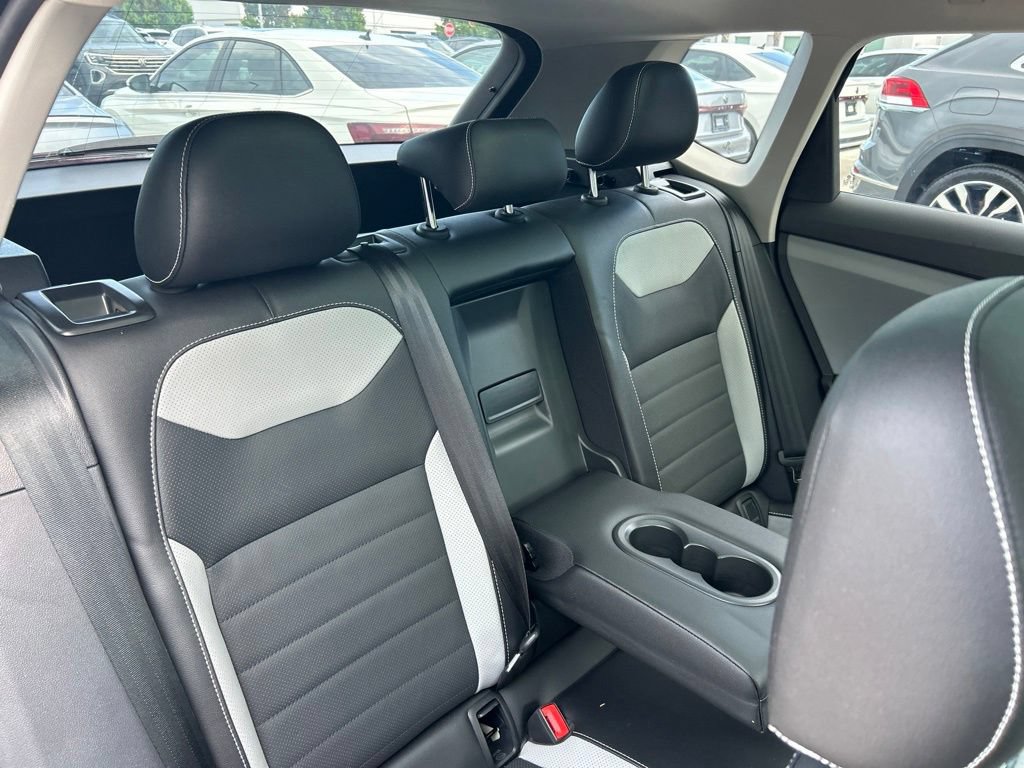 Certified 2023 Volkswagen Taos SEL AWD/4WD image 53