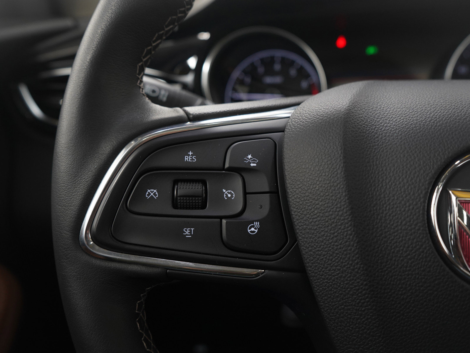 Used 2023 Buick Encore GX Essence w/ Experience Buick Package image 26