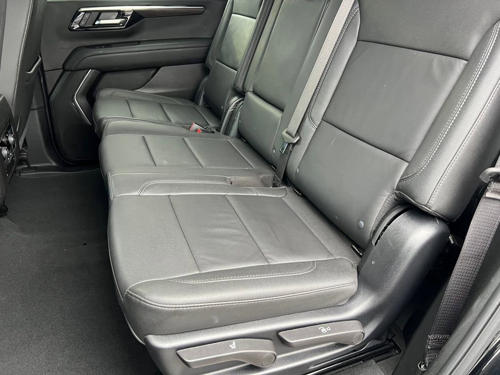 Used 2025 Chevrolet Tahoe LT image 14