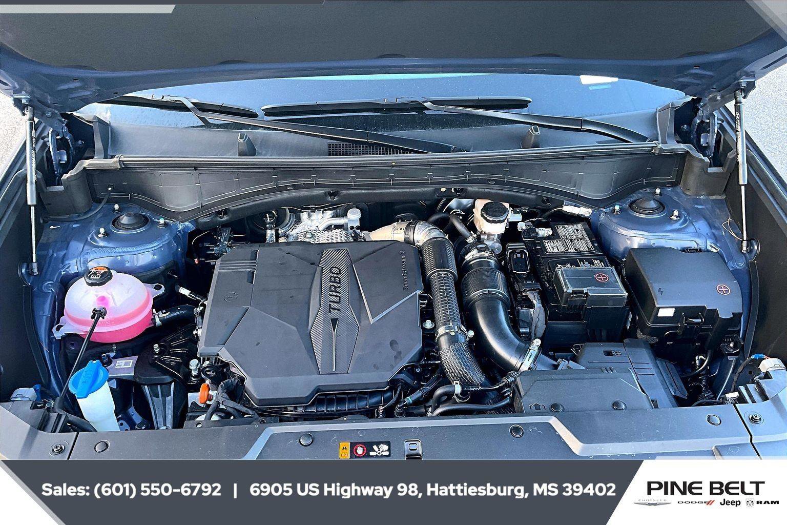 Used 2025 Hyundai Santa Fe Calligraphy image 9