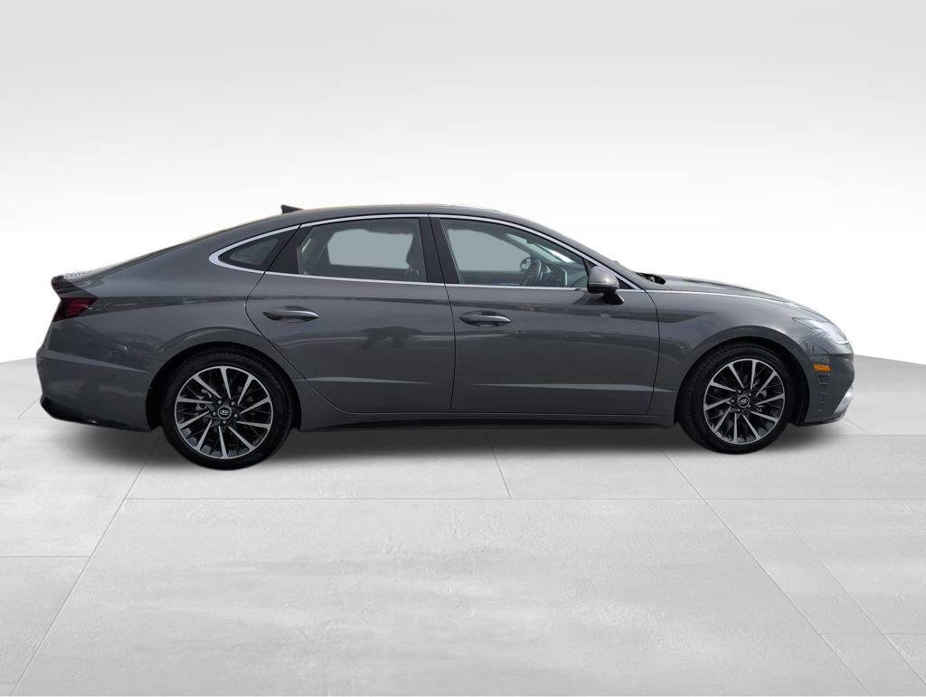 Used 2023 Hyundai Sonata Limited w/ Cargo Package image 7