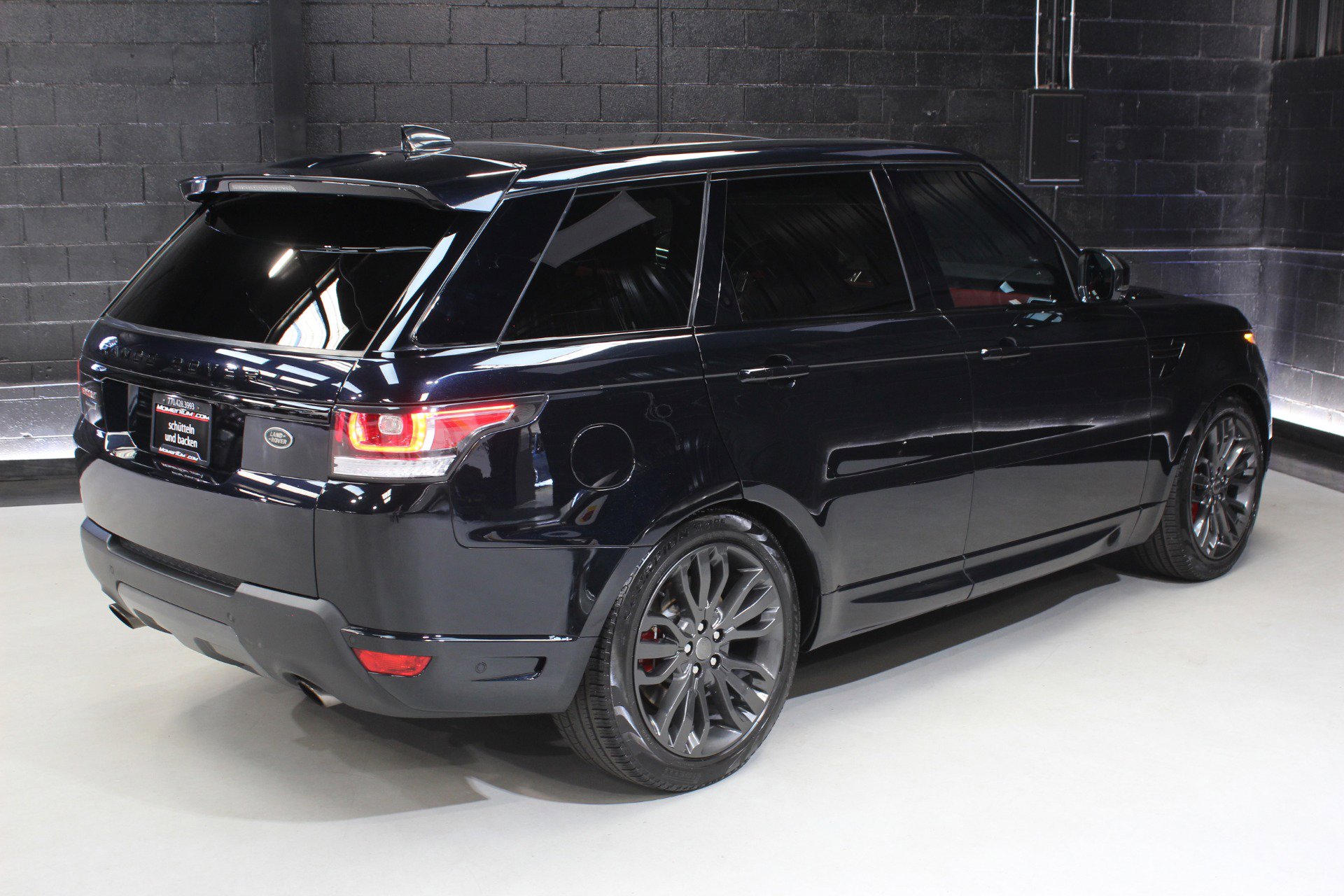 Used 2017 Land Rover Range Rover Sport Autobiography image 12