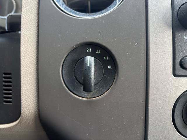 Used 2011 Ford Expedition EL XLT AWD/4WD image 24