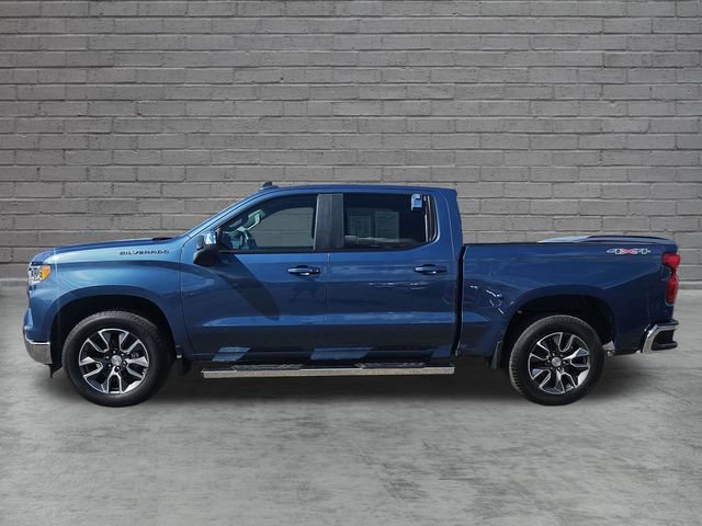 Used 2024 Chevrolet Silverado 1500 LT AWD/4WD image 2