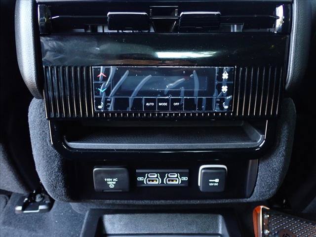 New 2026 Jeep Grand Wagoneer Limited AWD/4WD image 11
