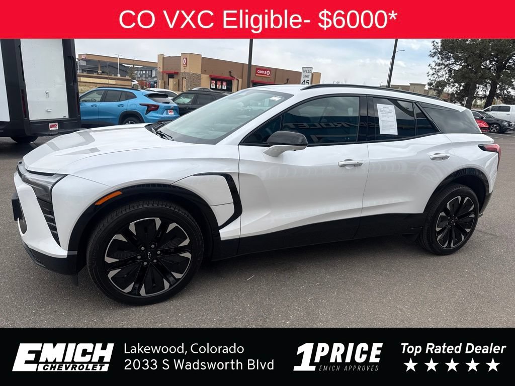 Used 2025 Chevrolet Blazer EV RS AWD/4WD image 2