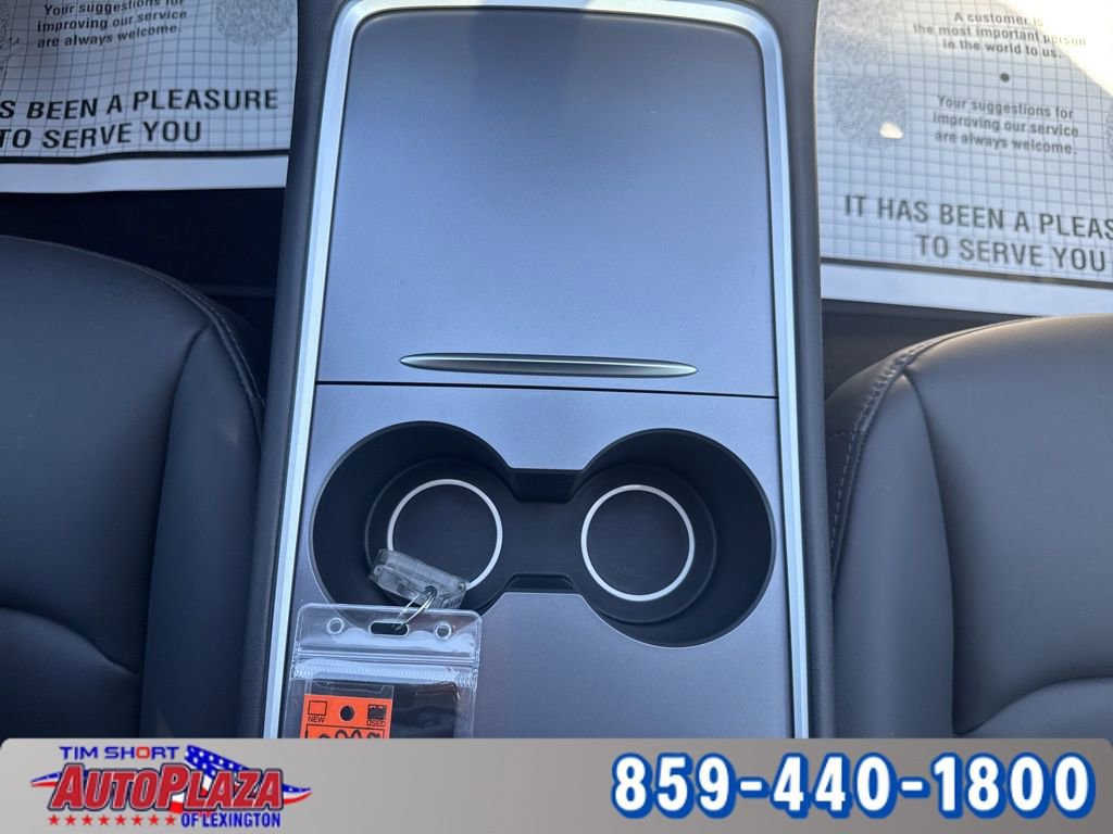 Used 2023 Tesla Model 3 Performance image 29