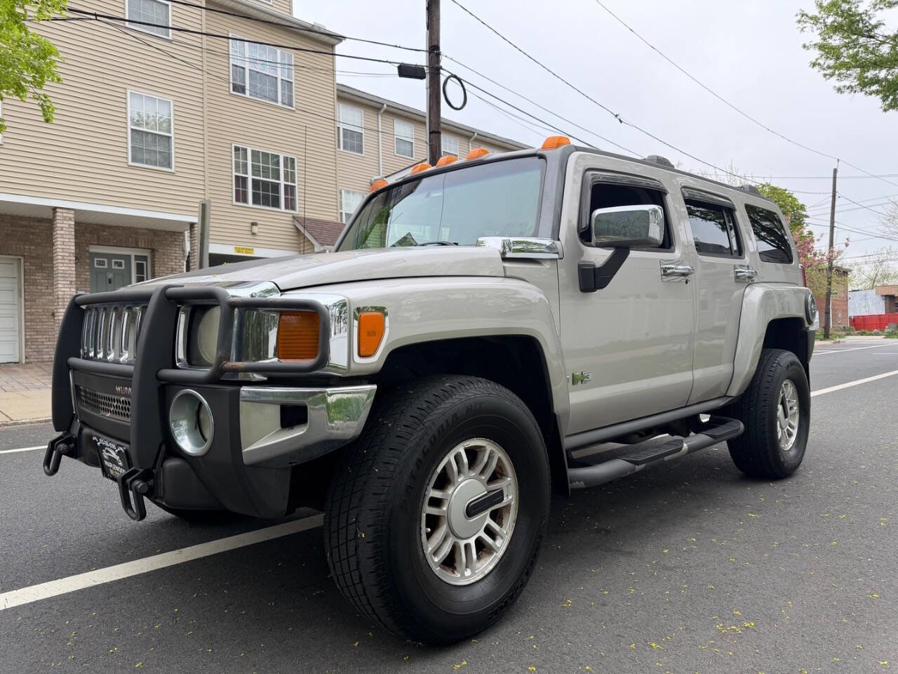 Used 2006 HUMMER H3 AWD/4WD image 2