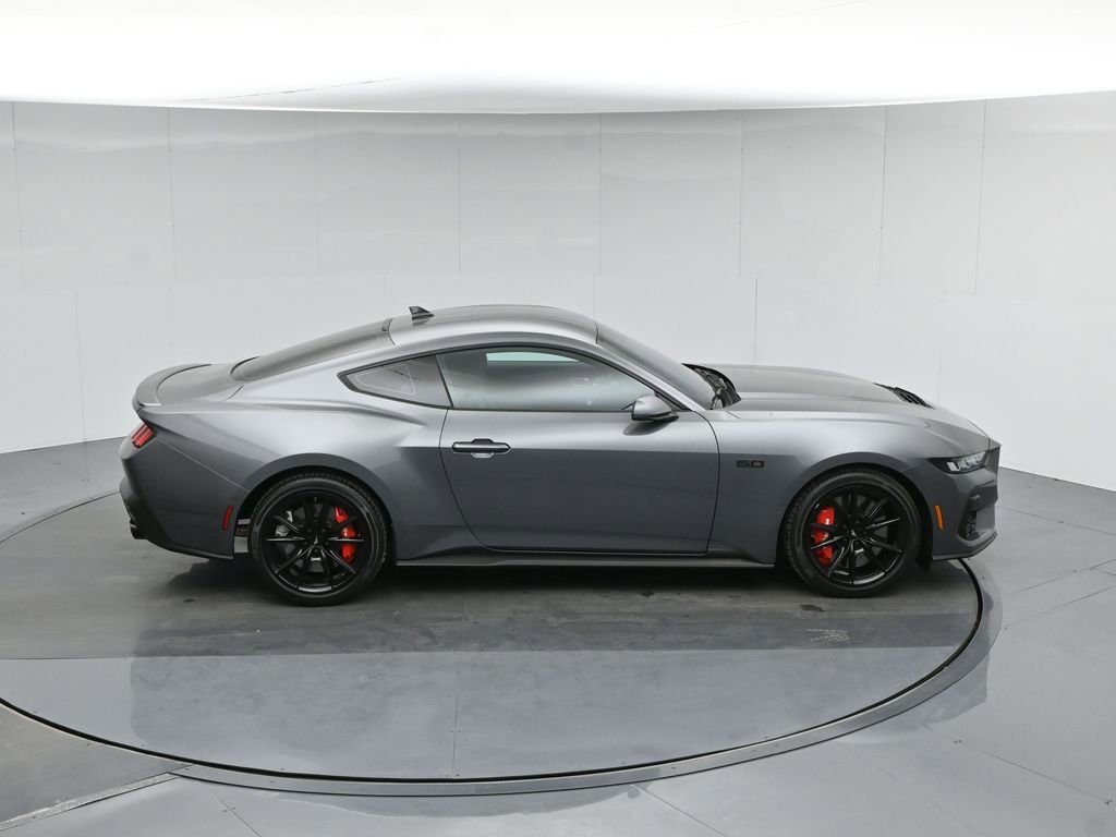 Used 2024 Ford Mustang GT Premium image 38