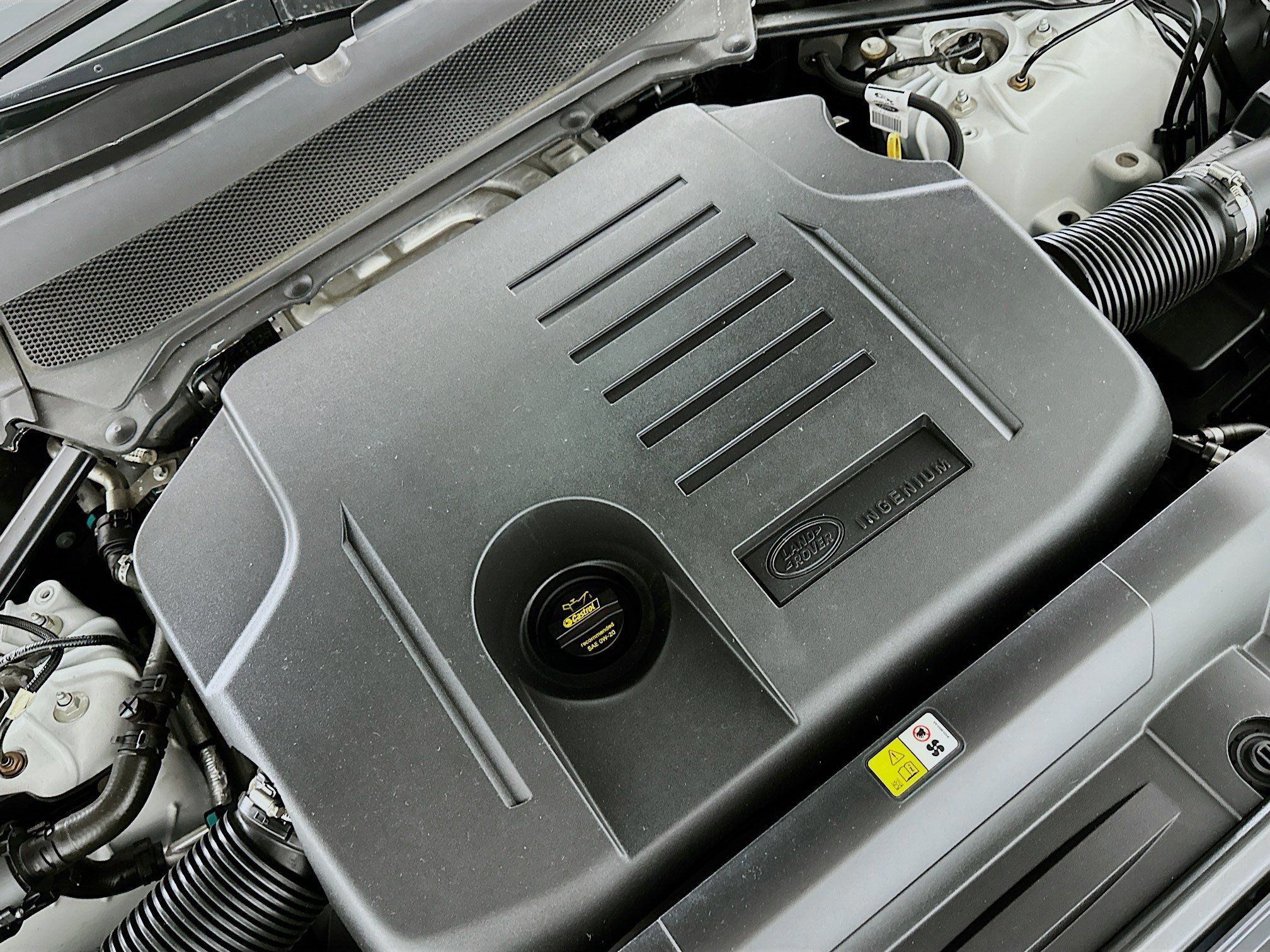 Used 2022 Land Rover Range Rover Sport HST image 34