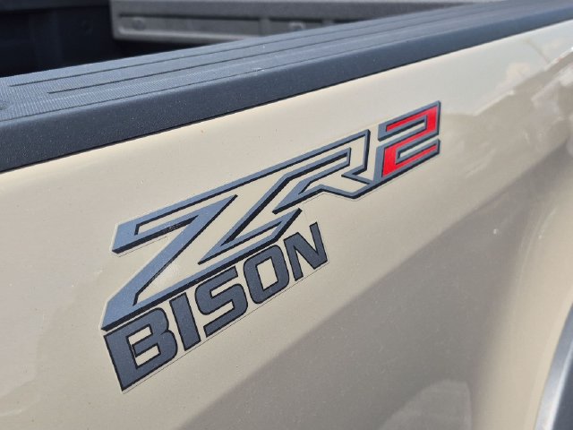Used 2021 Chevrolet Colorado ZR2 w/ Colorado ZR2 Bison Edition AWD/4WD image 10
