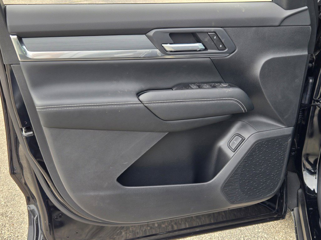New 2027 GMC Terrain Elevation w/ Elevation Premium Package AWD/4WD image 31