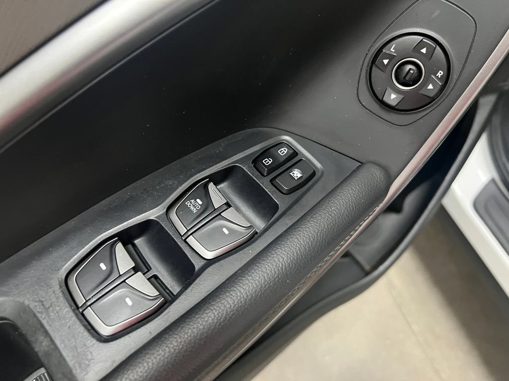Used 2018 Hyundai Santa Fe Sport AWD/4WD image 11