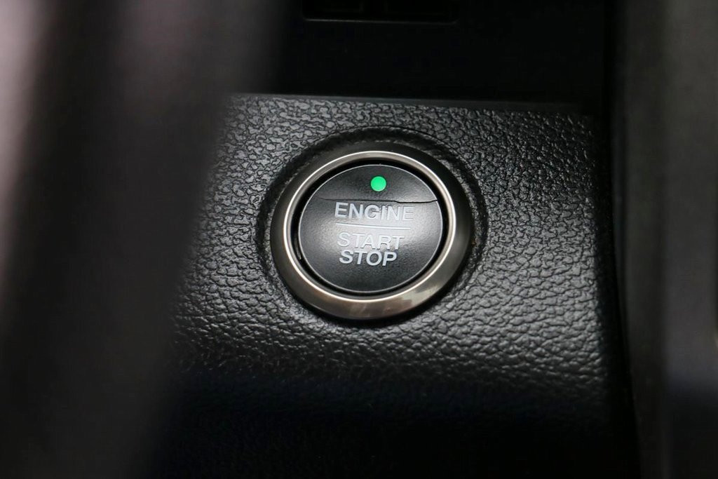 Used 2018 Ford F150 Raptor w/ Equipment Group 802A Luxury image 17