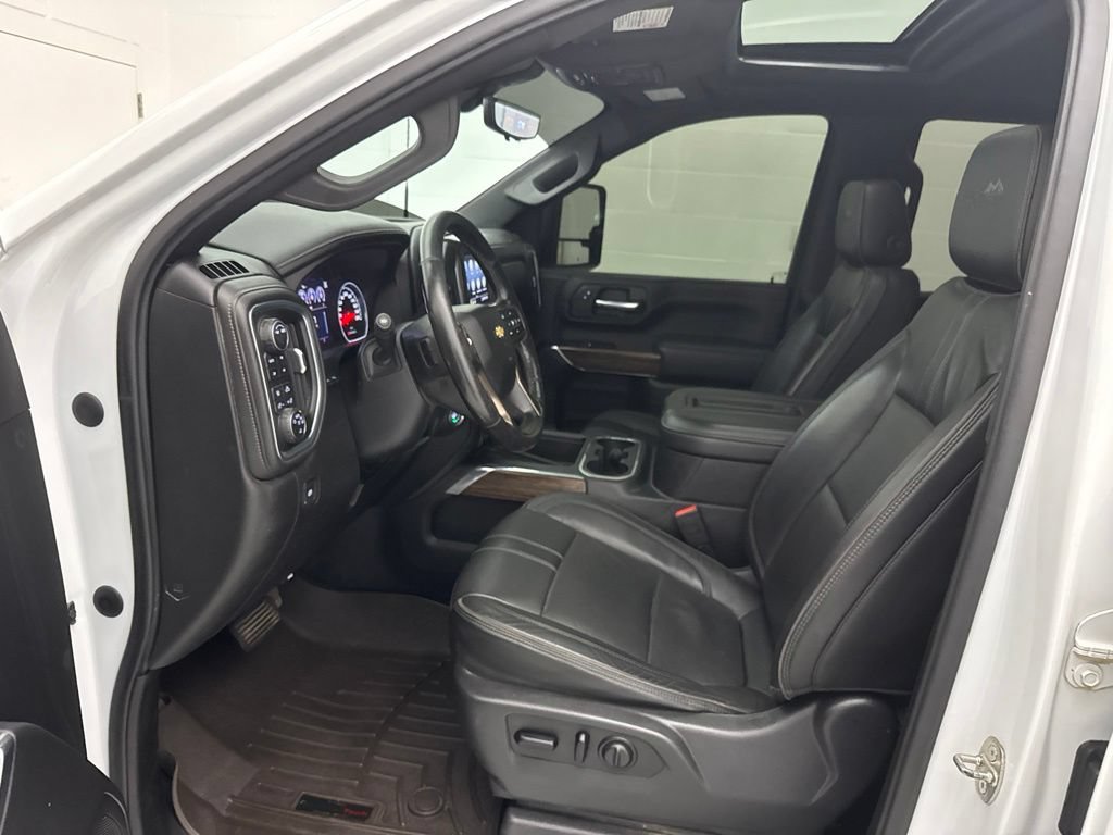 Used 2020 Chevrolet Silverado 3500 High Country w/ Z71 Off-Road Package AWD/4WD image 19