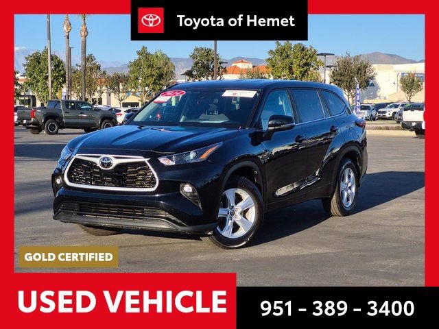 Used 2024 Toyota Highlander LE