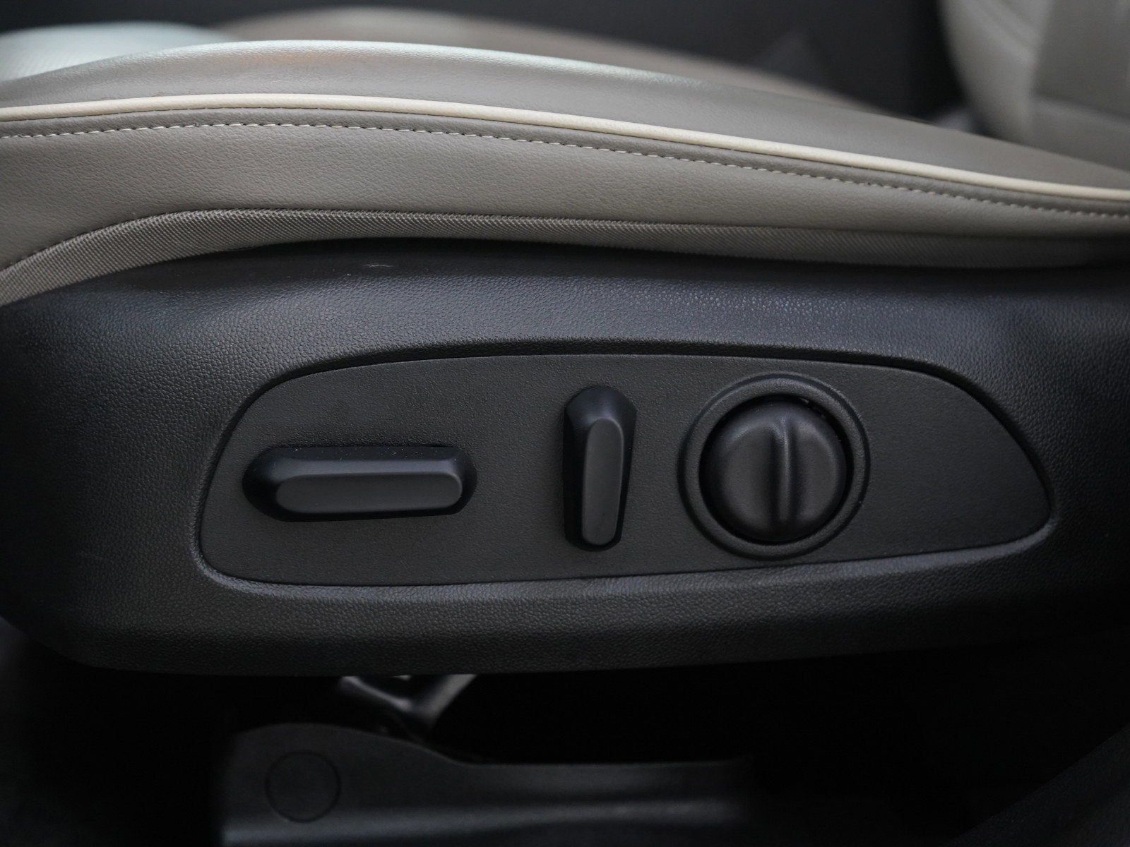 Used 2024 Buick Envista Avenir image 29