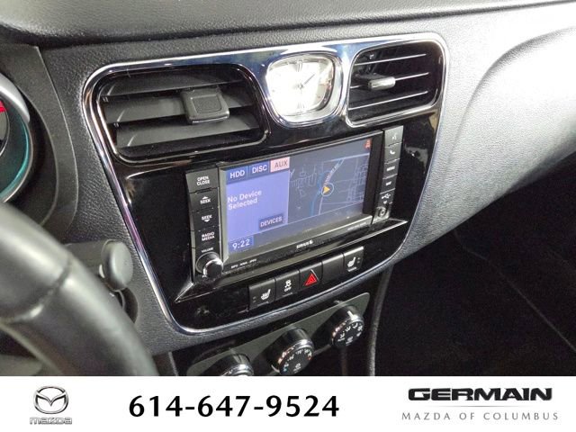 Used 2012 Chrysler 200 Limited FWD image 26