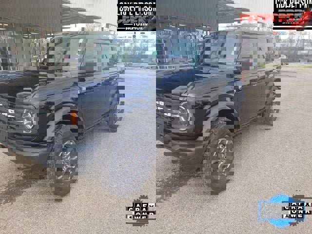 Used 2025 Ford Bronco Big Bend image 2