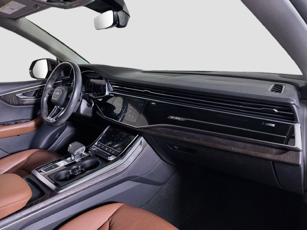 Used 2023 Audi Q8 Premium AWD/4WD image 15