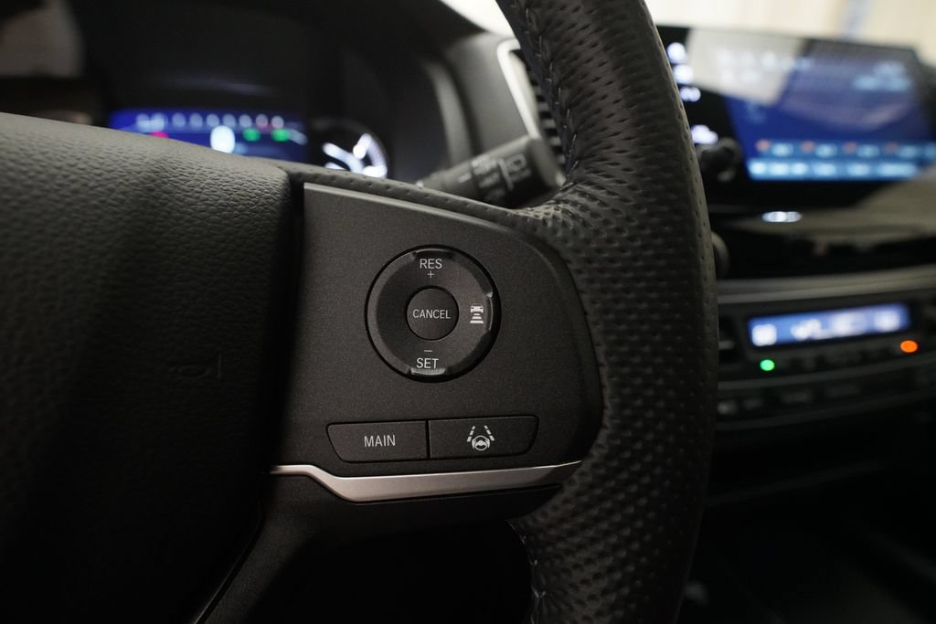 Certified 2025 Honda Passport EX-L image 19