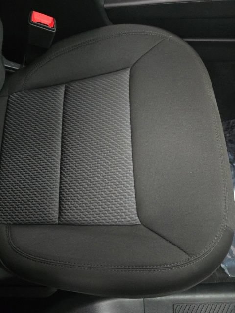 Used 2024 Ford Explorer XLT AWD/4WD image 7