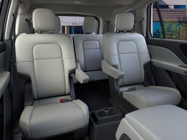 New 2026 Lincoln Aviator AWD image 12