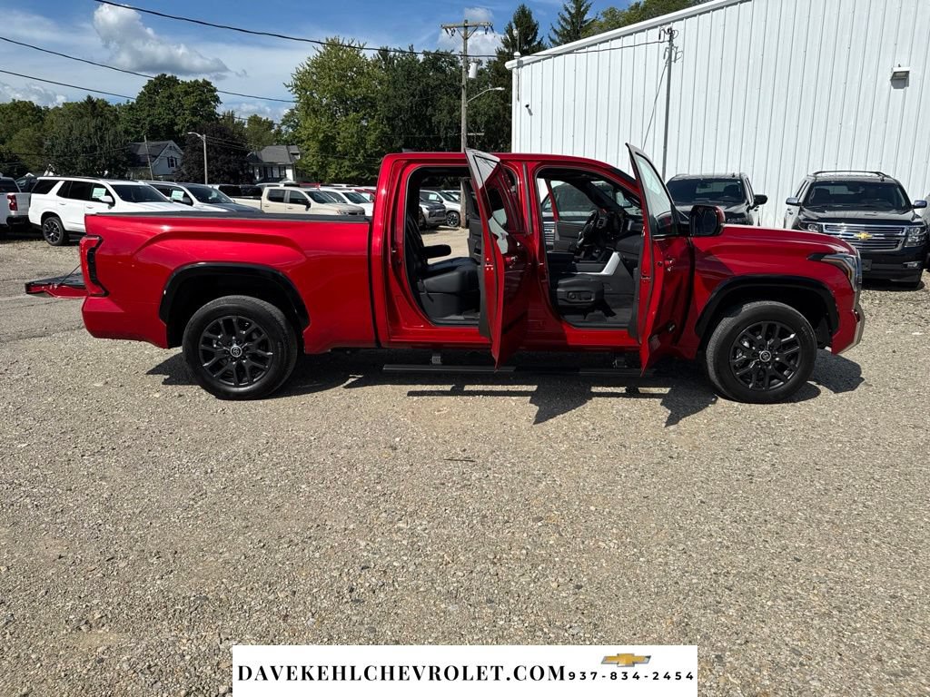 Used 2024 Toyota Tundra Platinum AWD/4WD image 36