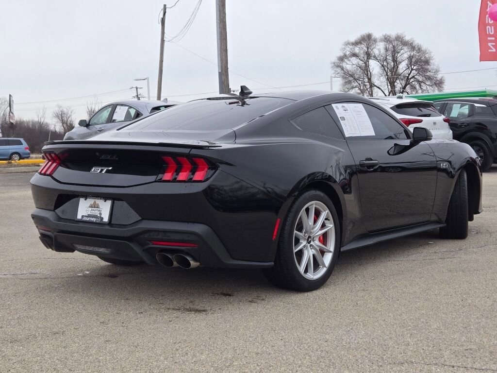 Used 2024 Ford Mustang GT Premium image 25