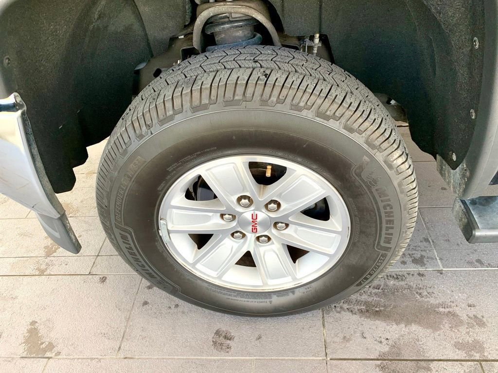 Used 2015 GMC Sierra 1500 SLE w/ SLE Value Package image 8