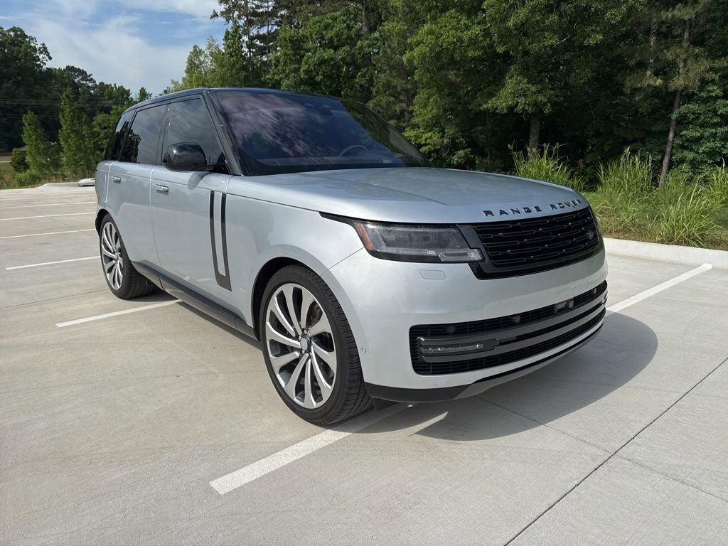 Used 2023 Land Rover Range Rover Autobiography AWD/4WD image 3