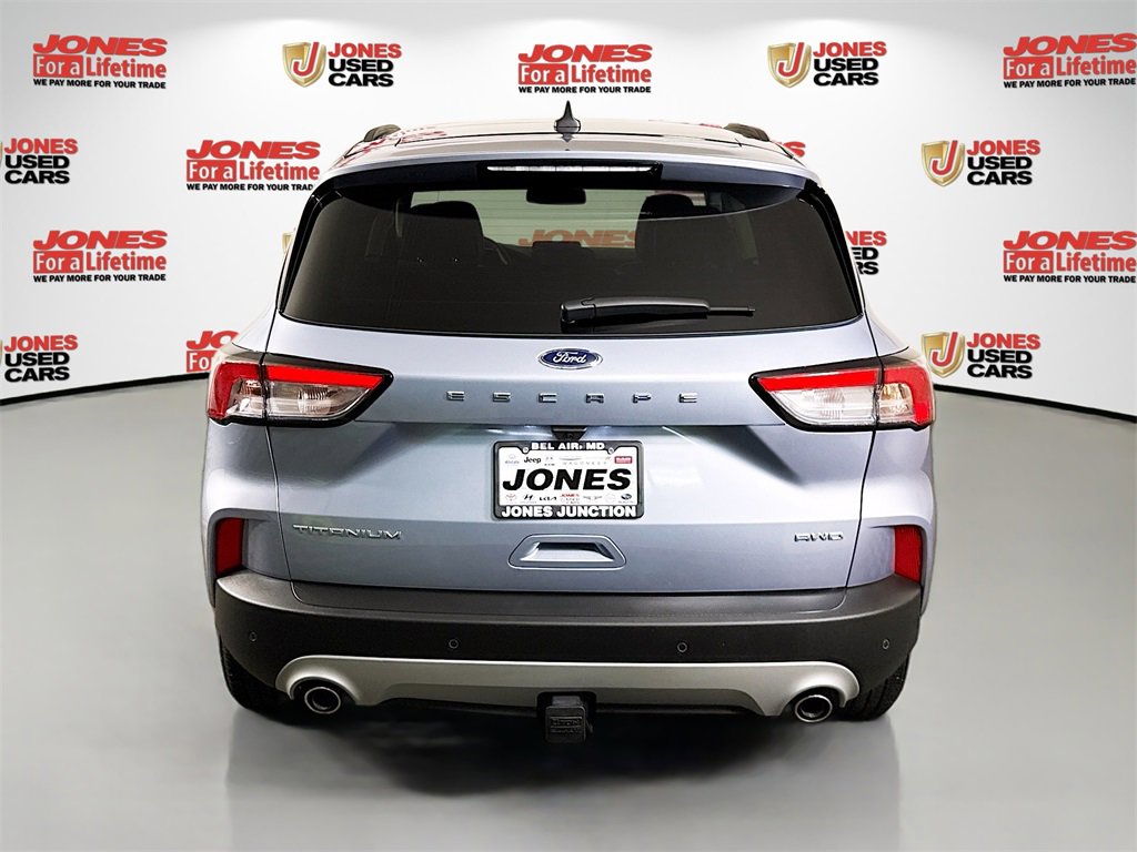 Used 2022 Ford Escape Titanium w/ Class II Trailer Tow Package image 16