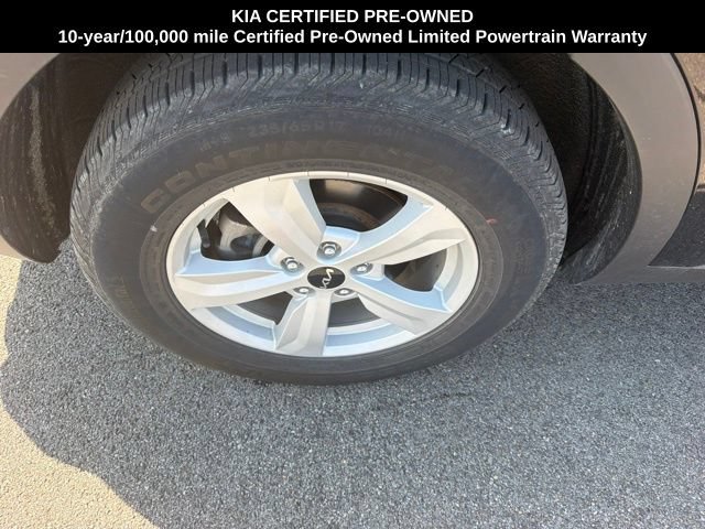 Certified 2023 Kia Sorento LX FWD image 15