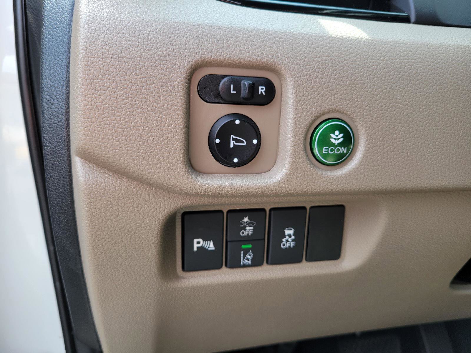 Used 2020 Honda Pilot Touring image 12