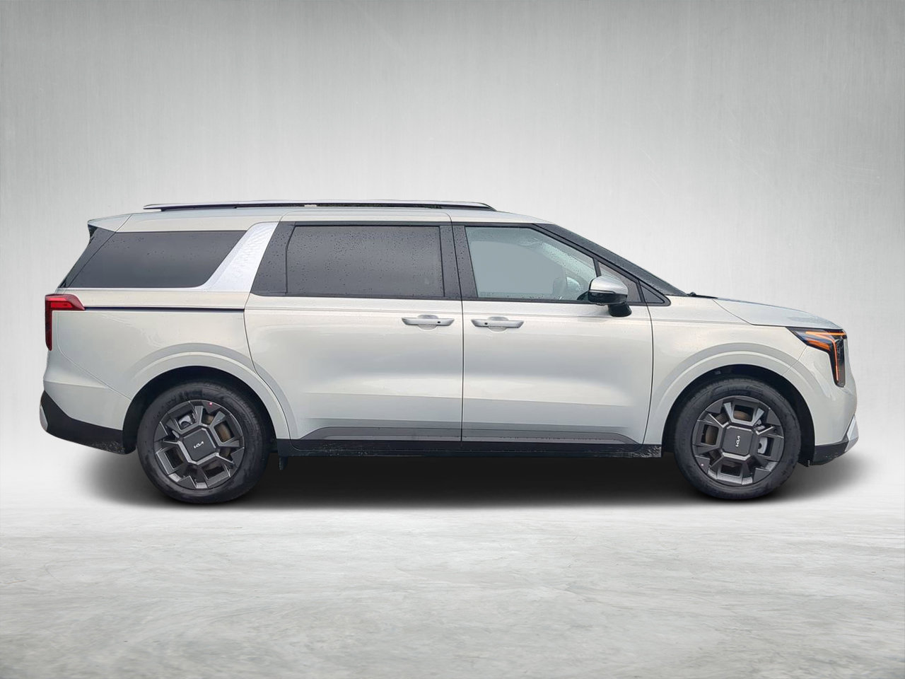 New 2026 Kia Carnival EX image 2