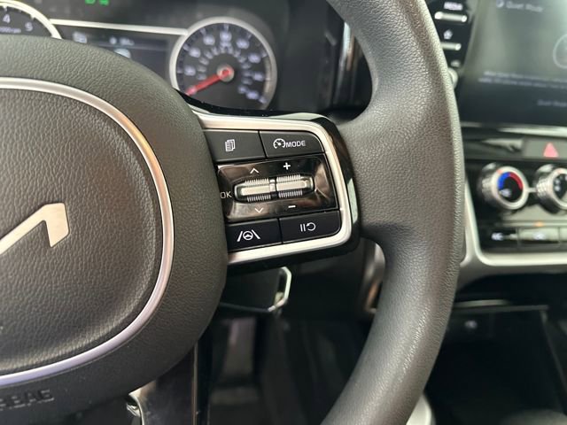 Used 2022 Kia Sorento LX image 15