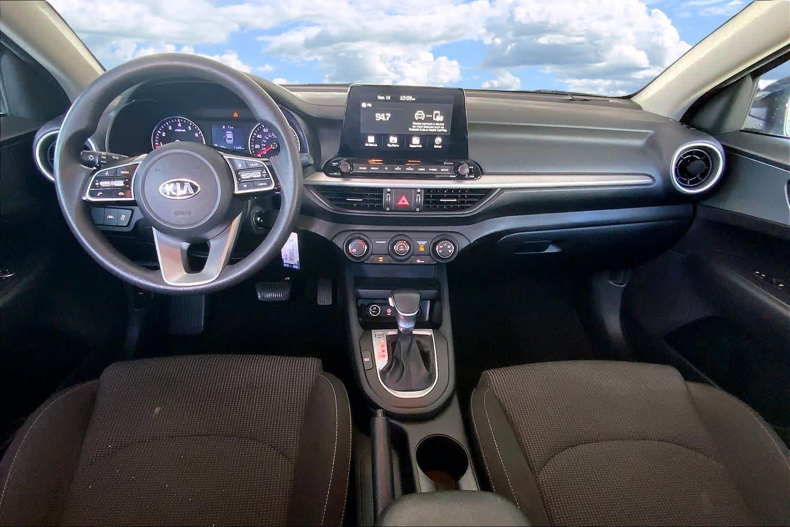 Used 2020 Kia Forte LXS FWD image 10