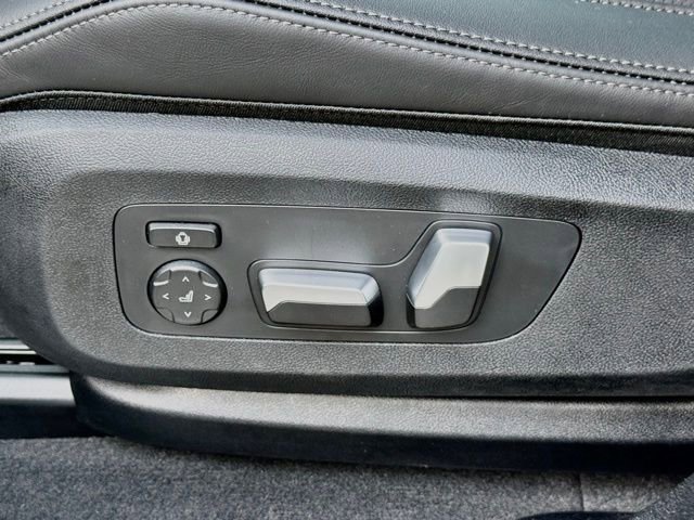 New 2026 BMW X6 xDrive40i w/ Premium Package AWD/4WD image 18